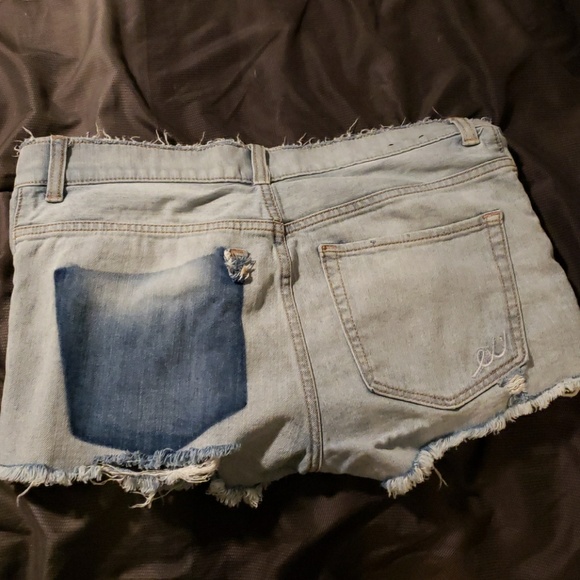 Express shorts - Picture 2 of 2